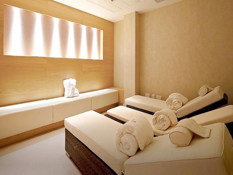 Lingfield Park Marriott Hotel & Country Club Bagian luar foto
